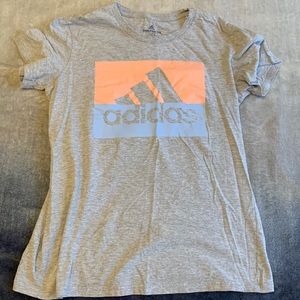 Adidas tee